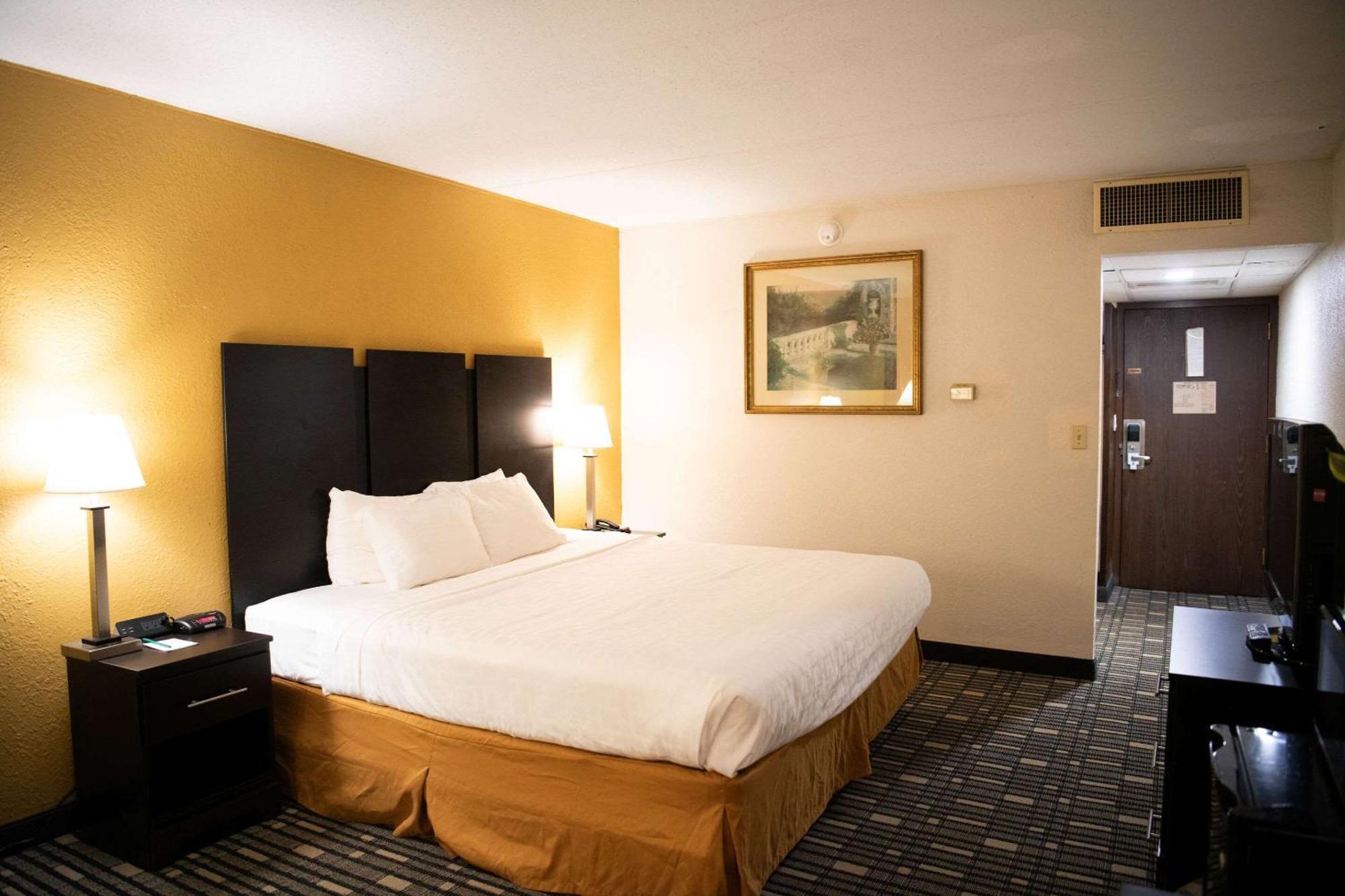 Quality Inn & Conference Center Somerset Kültér fotó